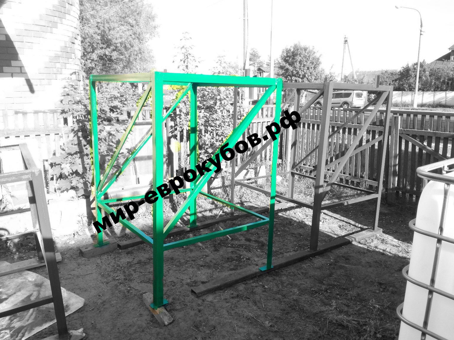 Подставка для еврокуба